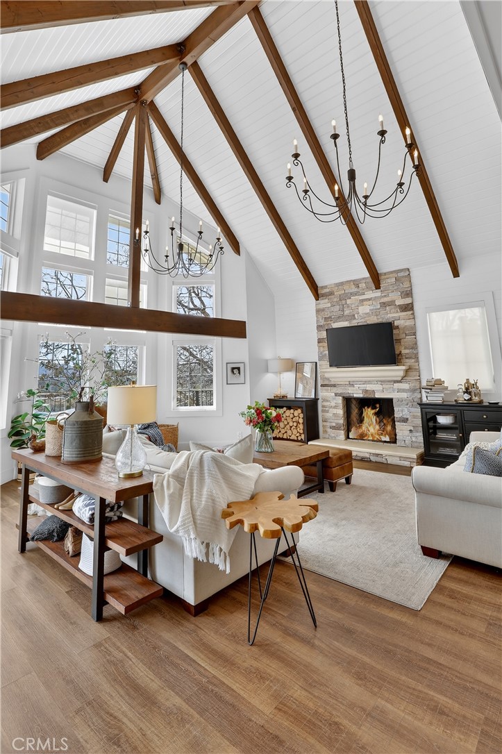 Lake Arrowhead, California, 92352, United States, 3 Bedrooms Bedrooms, ,3 BathroomsBathrooms,Residential,Active,2028754