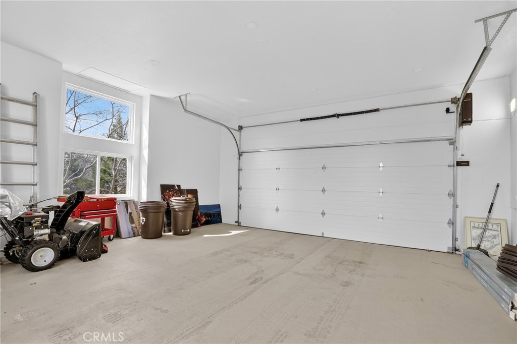 27604 Matterhorn Dr, Lake Arrowhead, CA, 92352, USA, 3 Bedrooms Bedrooms, ,3 BathroomsBathrooms,Residential,Active,27604 Matterhorn Dr,IG26061939
