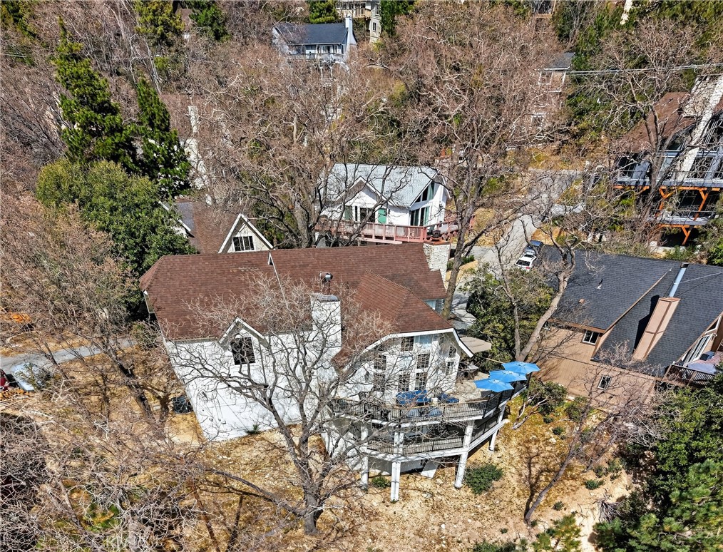 Lake Arrowhead, California, 92352, United States, 3 Bedrooms Bedrooms, ,3 BathroomsBathrooms,Residential,Active,2028754