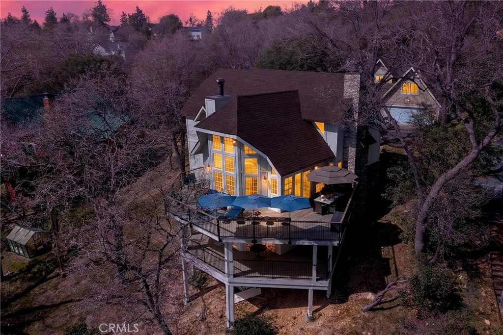 Lake Arrowhead, California, 92352, United States, 3 Bedrooms Bedrooms, ,3 BathroomsBathrooms,Residential,Active,2028754