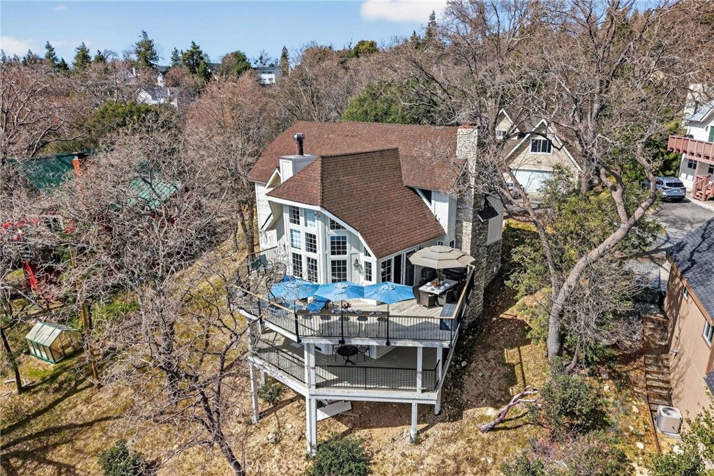 Lake Arrowhead, California, 92352, United States, 3 Bedrooms Bedrooms, ,3 BathroomsBathrooms,Residential,Active,2028754
