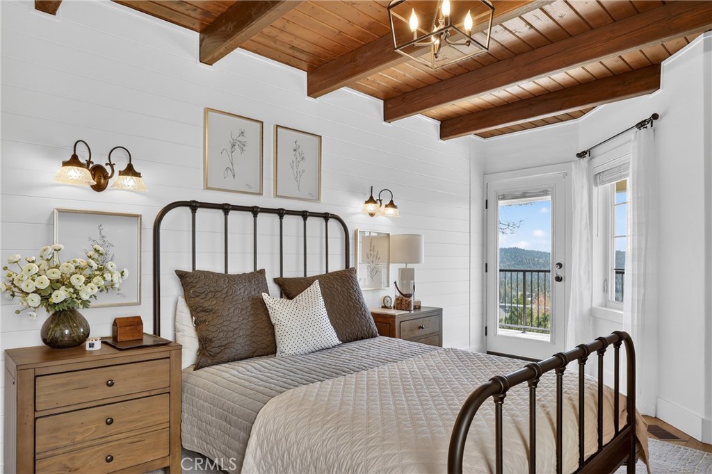 Lake Arrowhead, California, 92352, United States, 3 Bedrooms Bedrooms, ,3 BathroomsBathrooms,Residential,Active,2028754