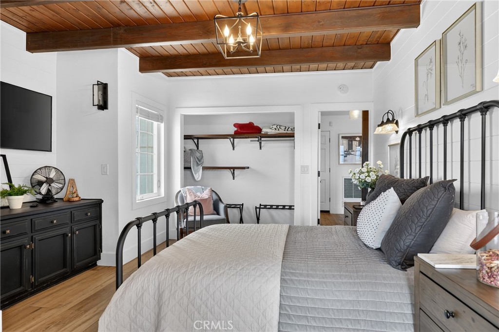 Lake Arrowhead, California, 92352, United States, 3 Bedrooms Bedrooms, ,3 BathroomsBathrooms,Residential,Active,2028754