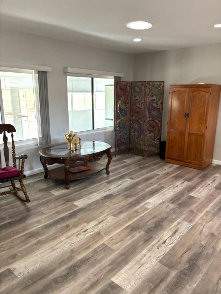 73281 Lone Mountain Lane