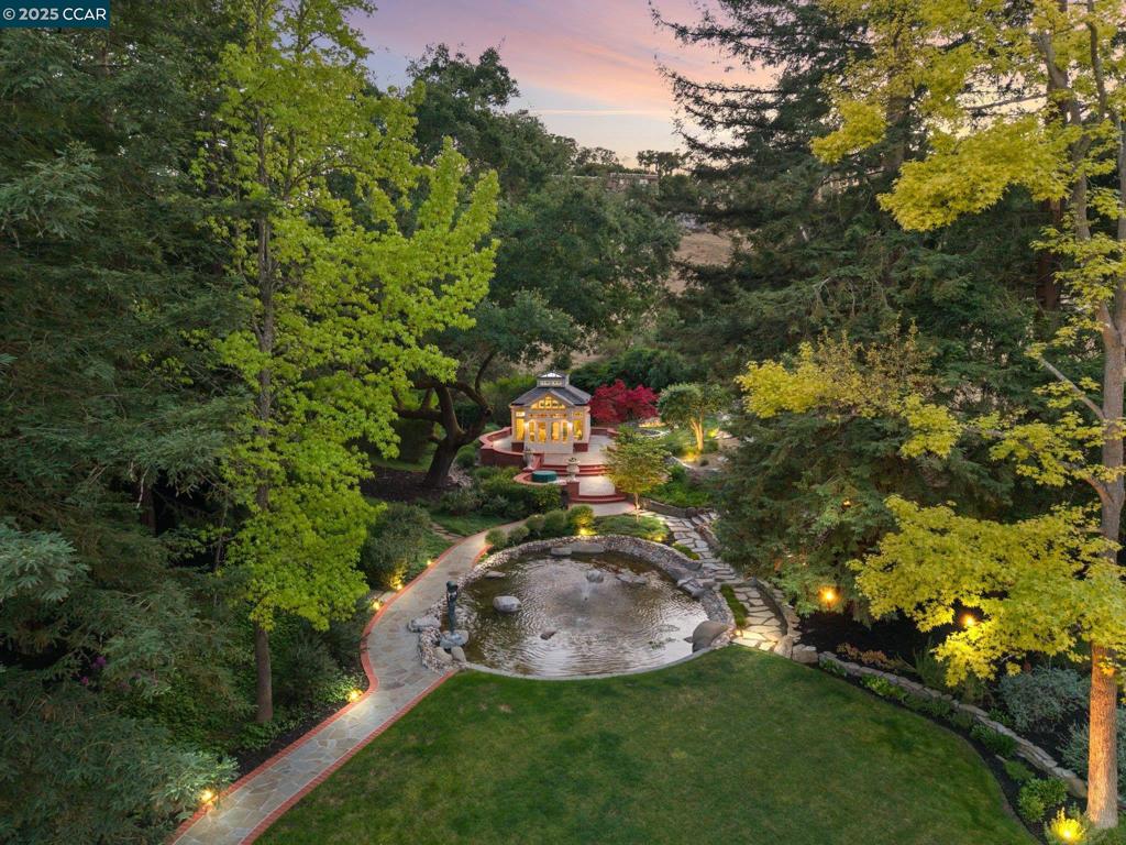 ALAMO HILLS - Residential