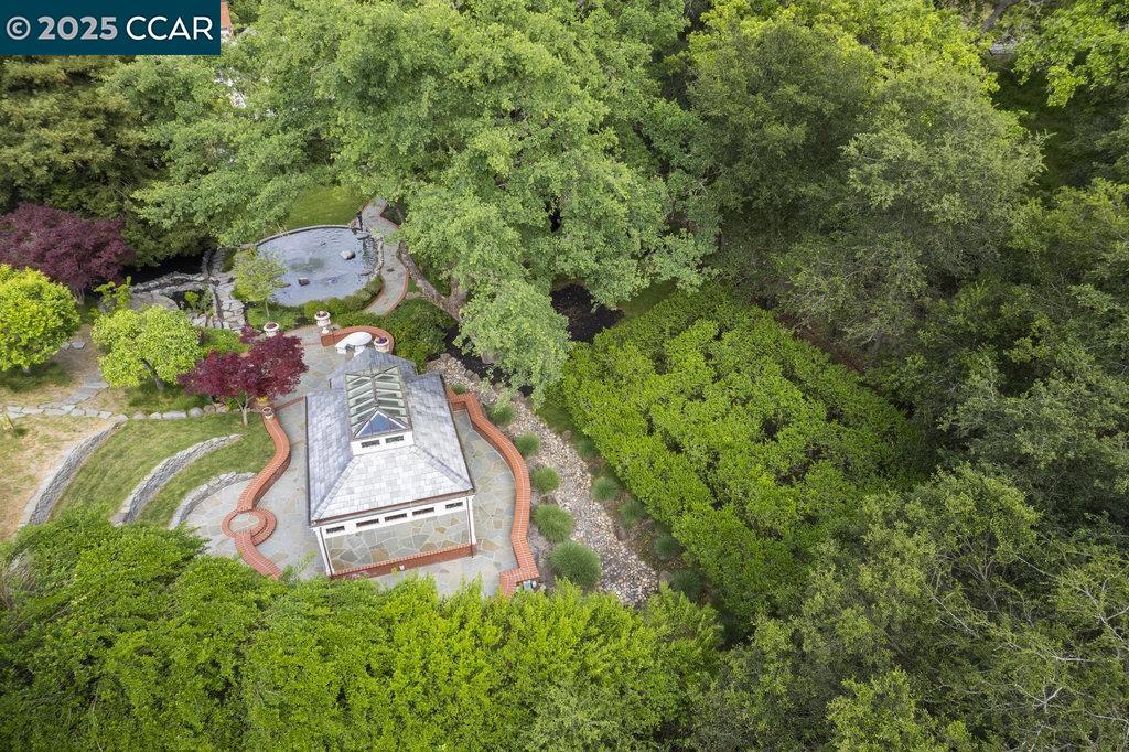 ALAMO HILLS - Residential