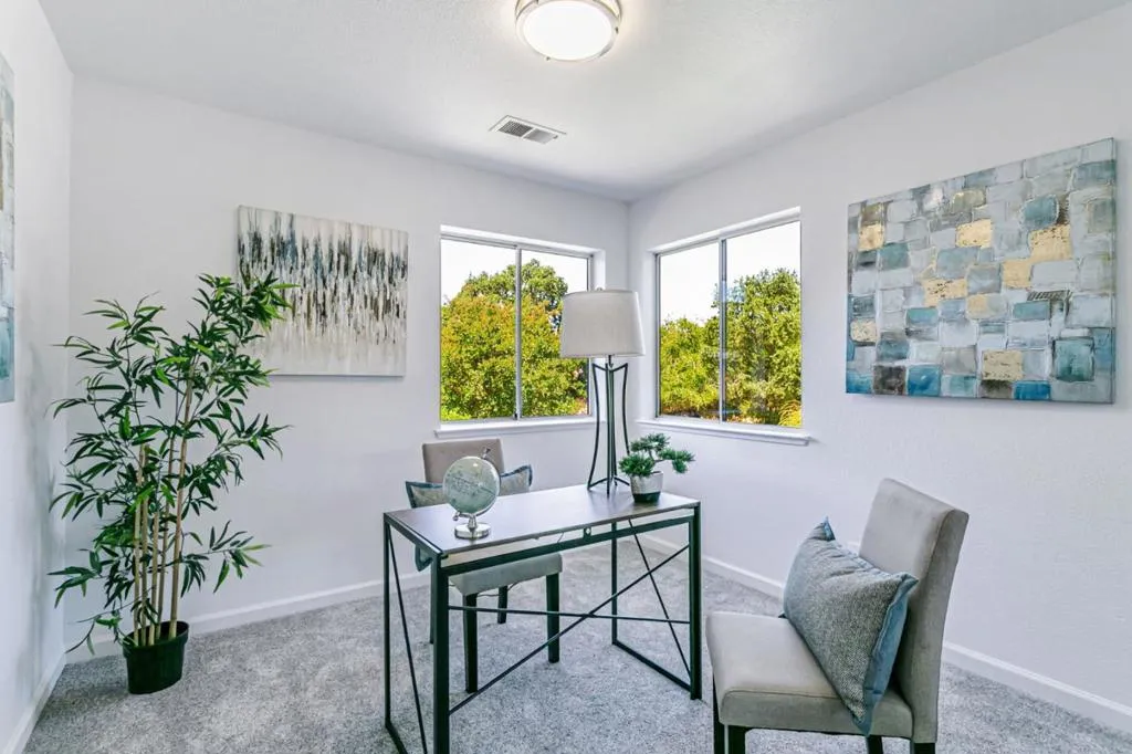 Gilroy, California 95020, United States, 4 Bedrooms Bedrooms, ,3 BathroomsBathrooms,Residential,Active,174898