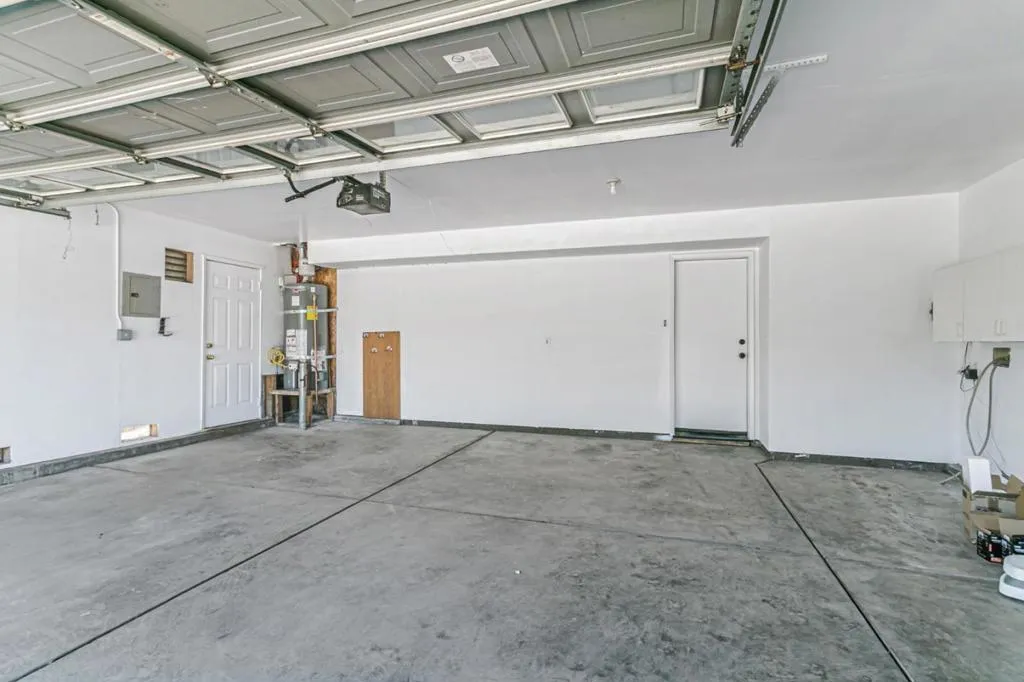 Gilroy, California 95020, United States, 4 Bedrooms Bedrooms, ,3 BathroomsBathrooms,Residential,Active,174898