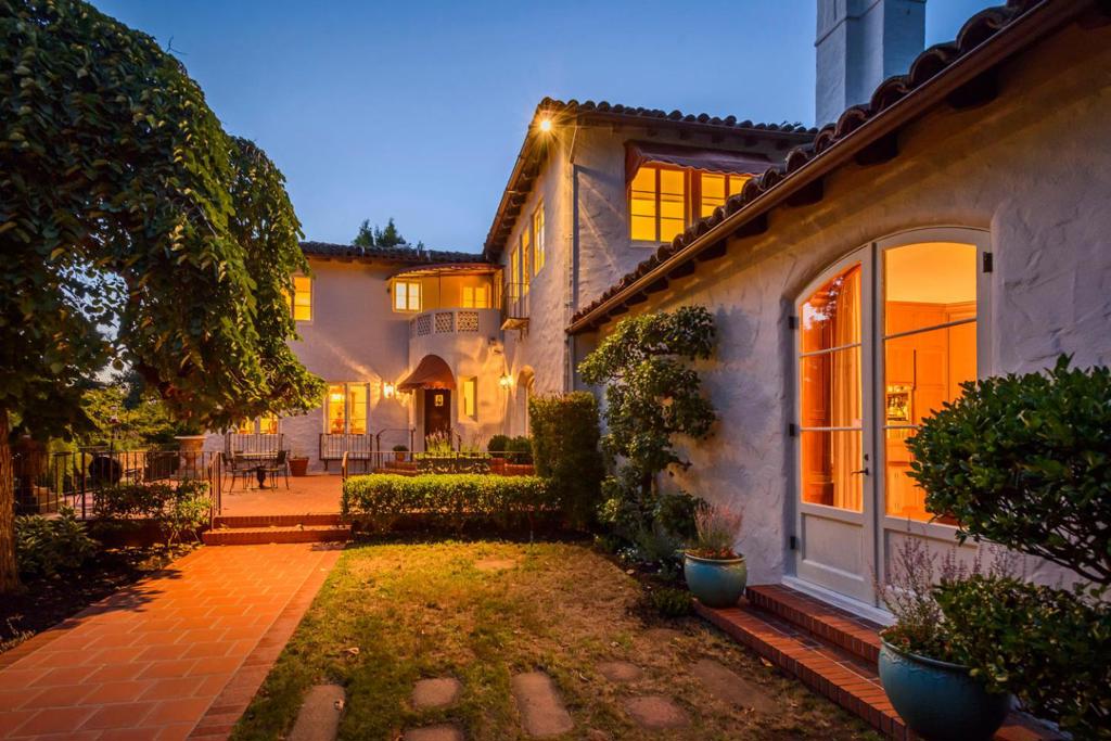 Secluded at the end of a winding drive, this 1.4+/ acre Old World estate features timeless beauty and craftsmanship. The Europeanstyle Mediterranean home, built in 1927, is endowed with significant architectural detail, grand entertaining spaces, established gardens, tranquil patios, and multiple floor plan options. This is a rare opportunity to enjoy exceptional quality, and a sense of history.
