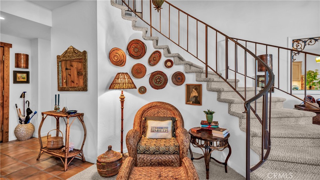 202 Pointing Rock Drive 16