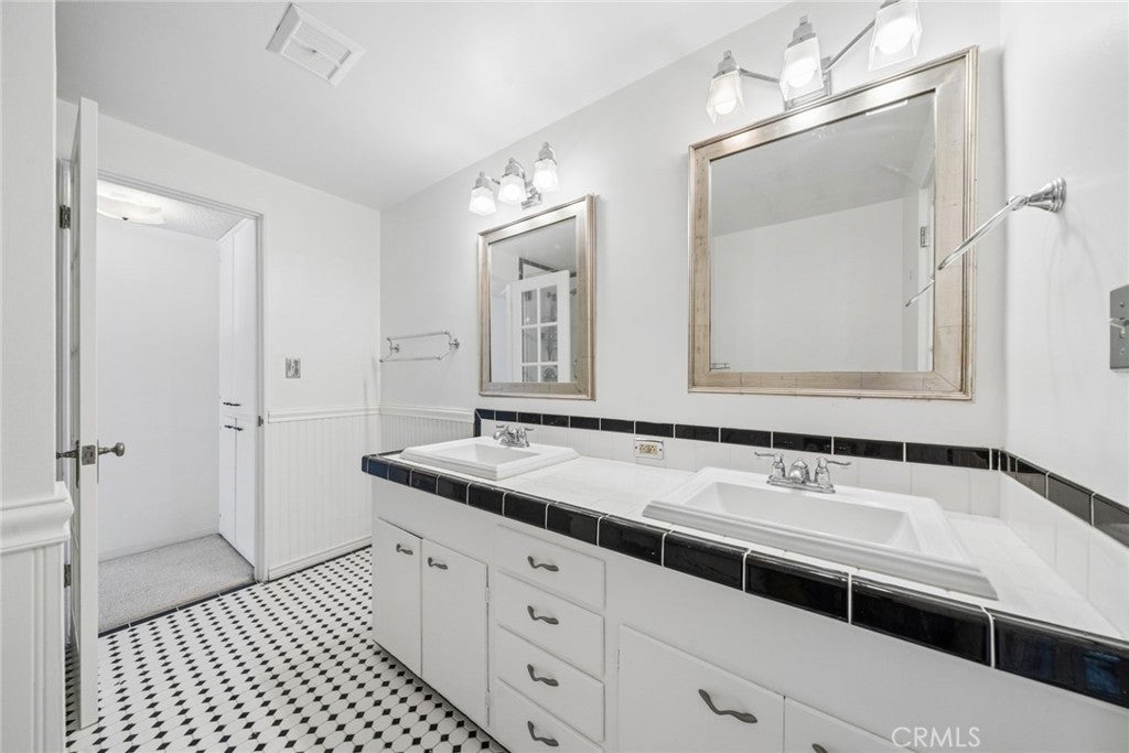 1706 Westcliff, Newport Beach CA 92660 - Photo 15