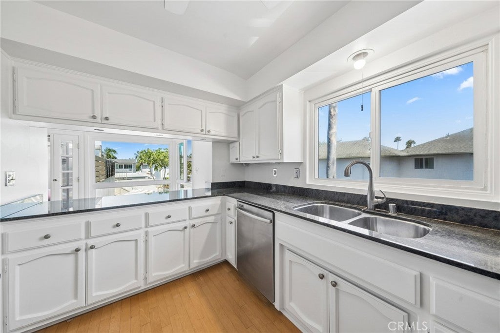 1706 Westcliff, Newport Beach CA 92660 - Photo 7