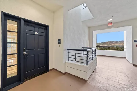 25422 Sea Bluffs Drive Unit 204, Dana Point, CA 92629 - MLS#: OC26077112