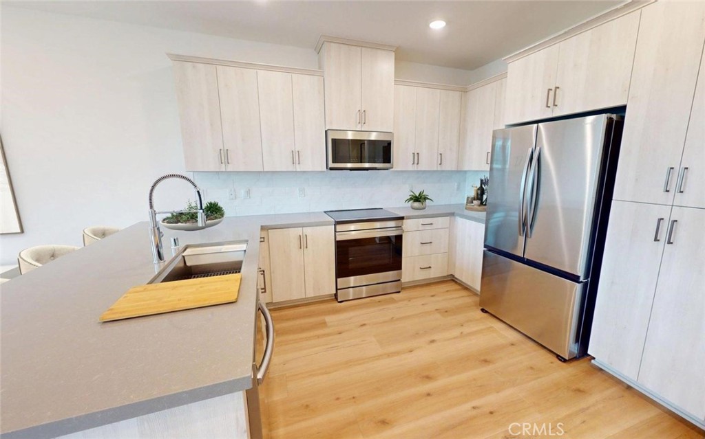 3292 S. LAFAYETTE PASEO