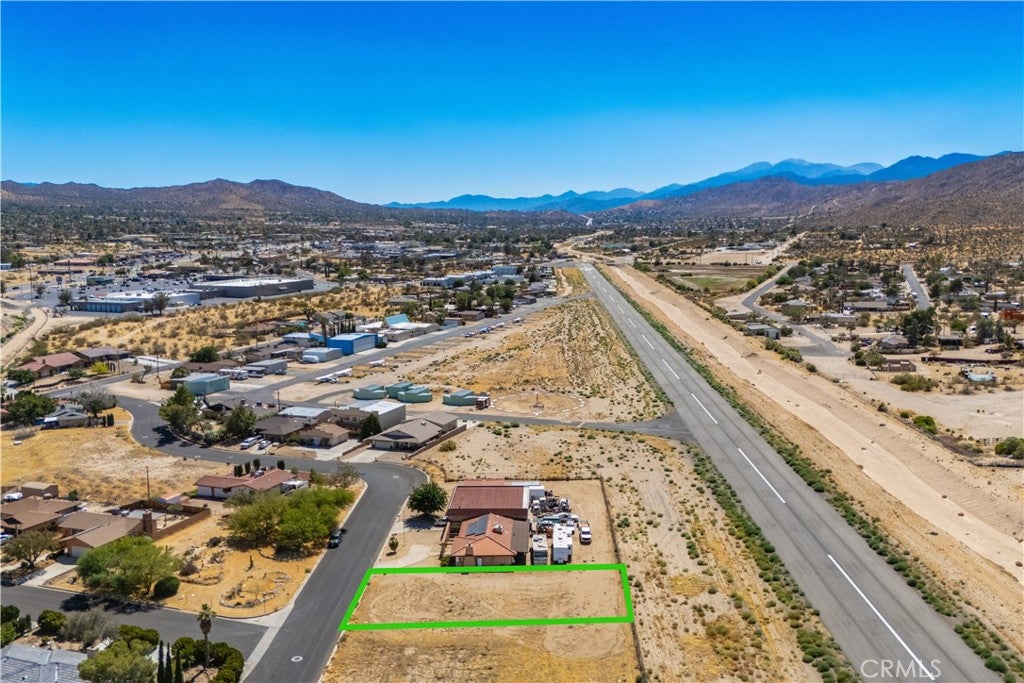 6776 Lindbergh Lane