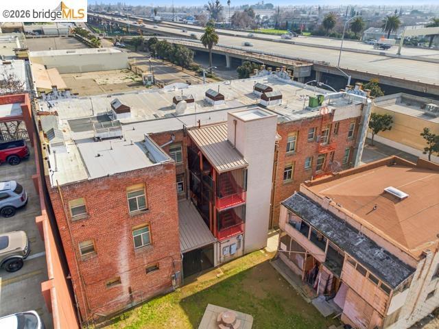 143 143 S California St