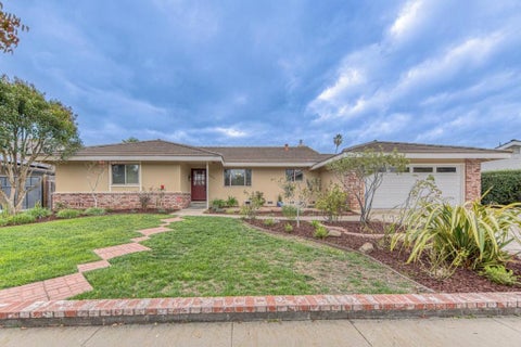 Photo of 22478 Estoque Place, Salinas, CA 93908 (MLS # ML82065931)