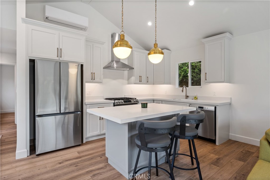 60 Ranchview Road 1/2