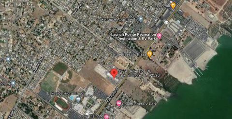 32450 Riverside Drive Lake Elsinore CA 92530