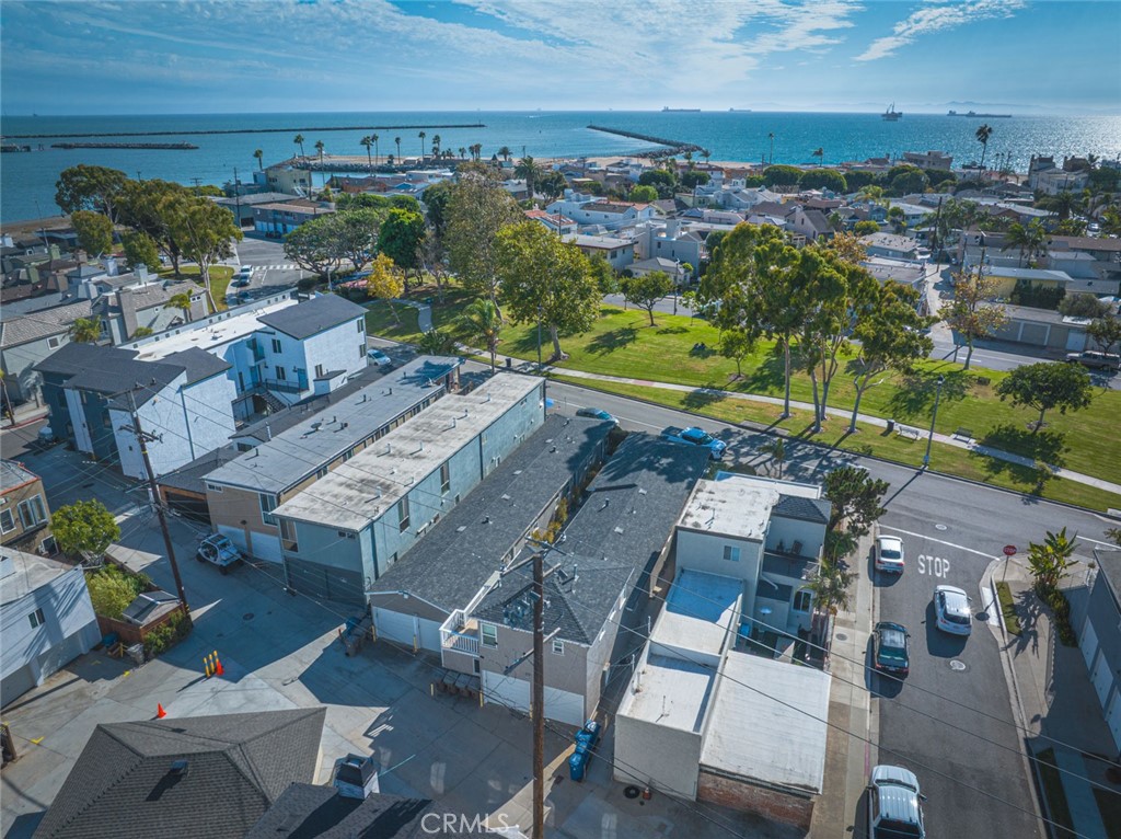 1603 1605 Electric Avenue