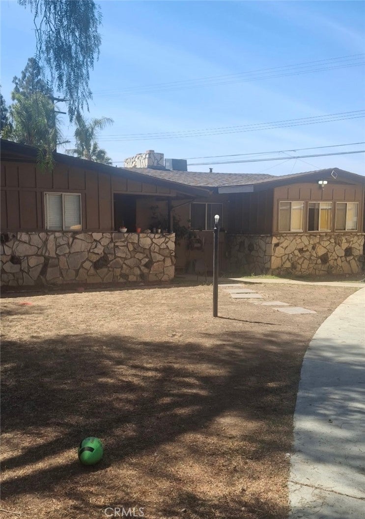 4751 Newbury Court