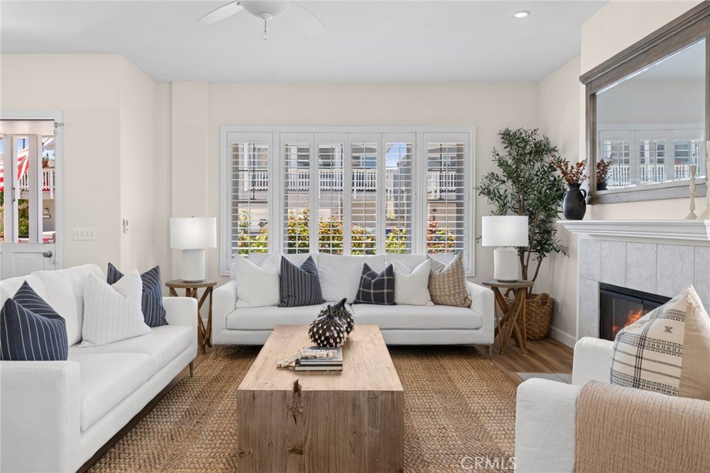 428 E Bay Avenue, Newport Beach CA 92661 - Photo 7