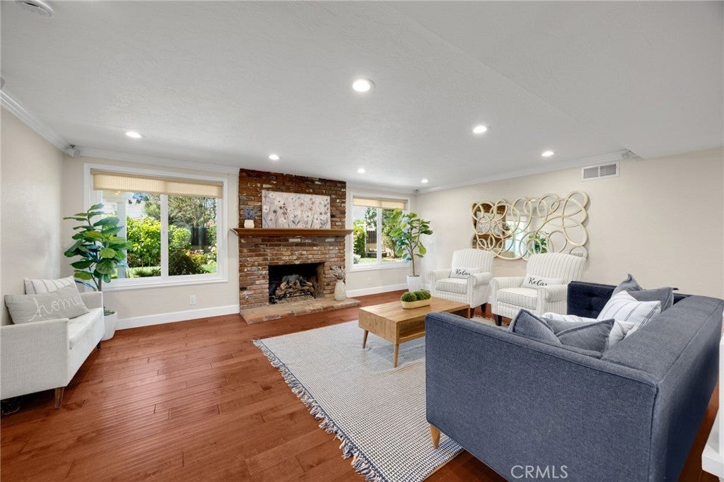 226 San Carlos Way