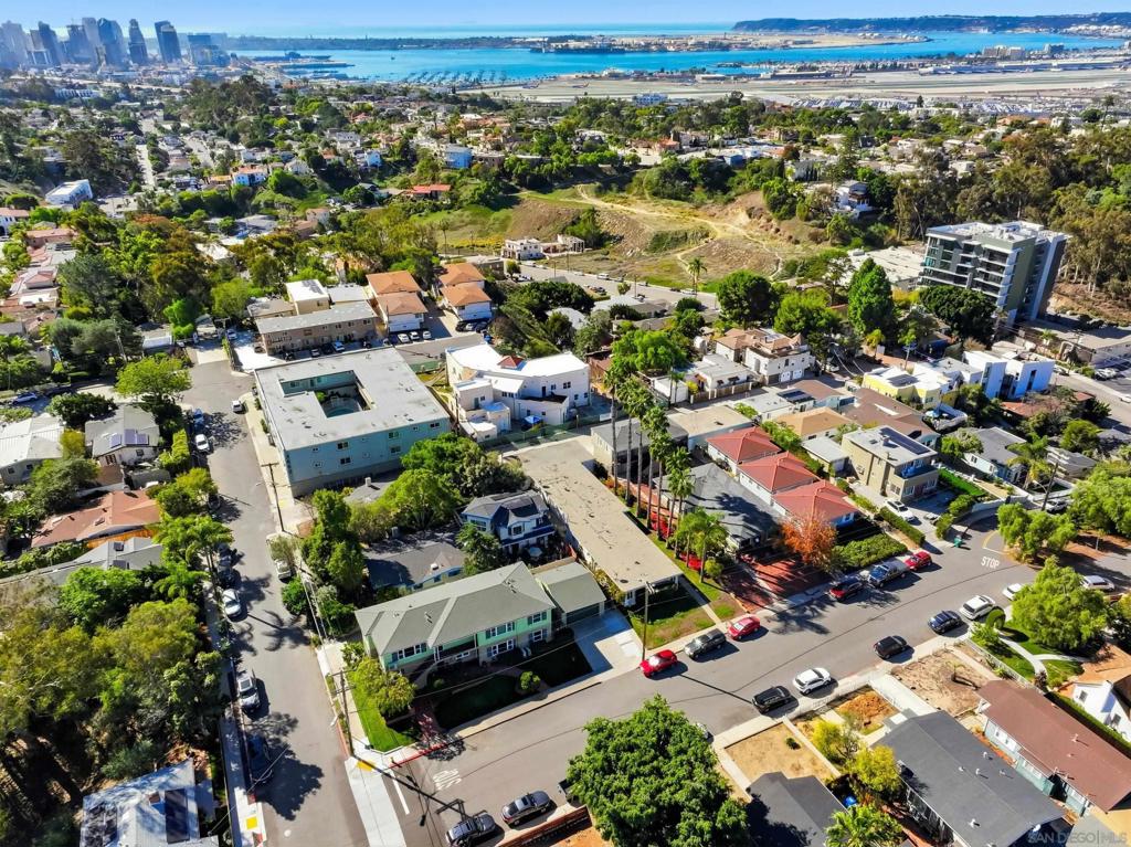 711 W Pennsylvania Avenue