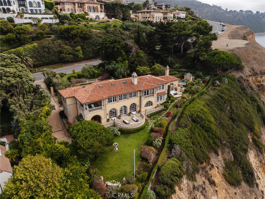 Properties 1 609 Paseo Del Mar