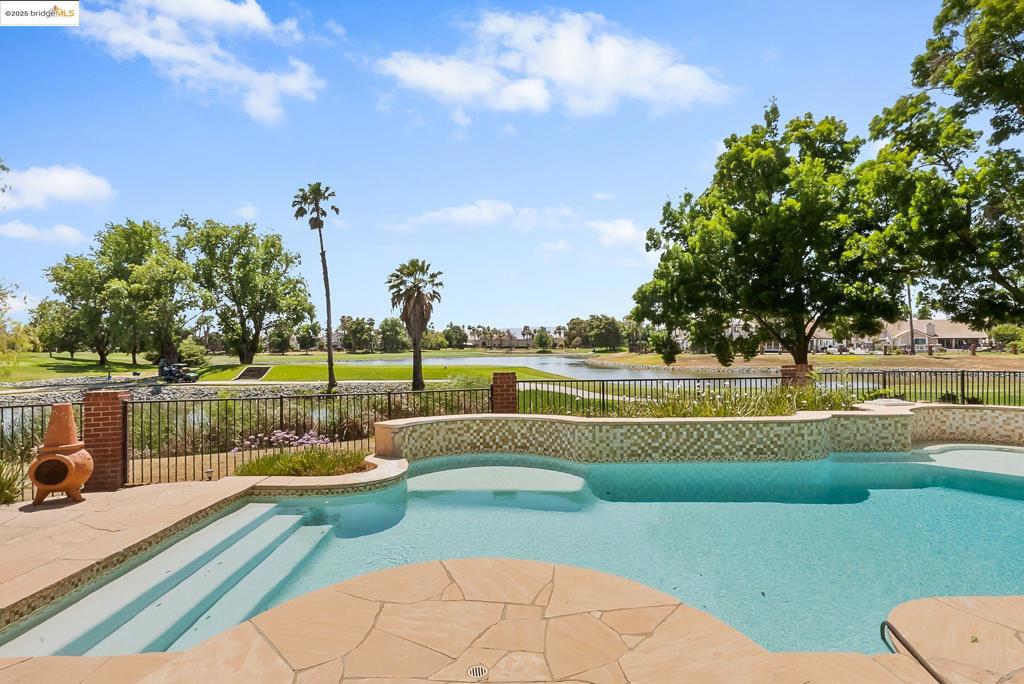 Discover Luxury Living! stunning single-story gem! With 3 spacious bedrooms and 2 baths, this home offers the perfect blend of comfort and style. Unmatched Views: Enjoy 170 feet of breathtaking golf course scenery right in your backyard! Nestled in a tranquil court off of Country Club Drive, this beauty promises complete privacy and a front-row seat to one of the finest golf courses, Discovery Bay golf course gated community. Experience the perfect blend of nature and leisure in this one-of-a-kind community. Discover lush parks and scenic walking trails perfect for family outings or solo adventures. Golf enthusiasts will appreciate our stunning golf course, offering both beauty and challenge. And let’s not forget the miles and miles of breathtaking Delta waters, perfect for boating, fishing, and soaking in the serene views. Whether you’re seeking an active lifestyle or a peaceful retreat, Discovery Bay has it all. Come join a community that embraces the best of outdoor living!