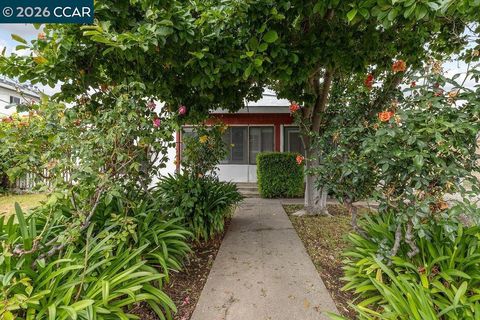 Photo of 710 Grove Way Way, Hayward, CA 94541 (MLS # 41130715)