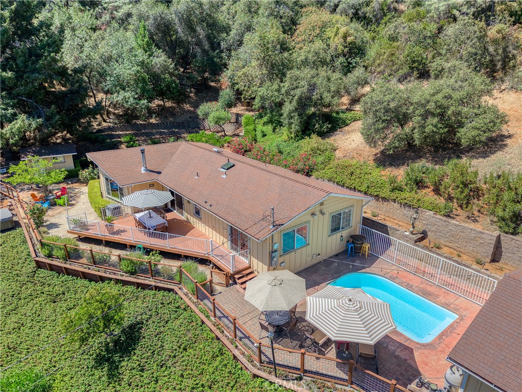 3295 S Lake Court