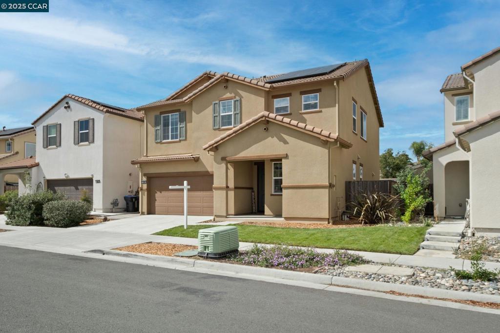 ADOBE RIDGE - Residential