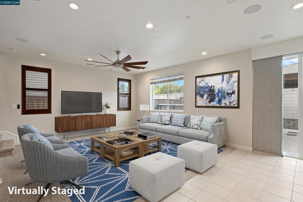 ADOBE RIDGE - Residential