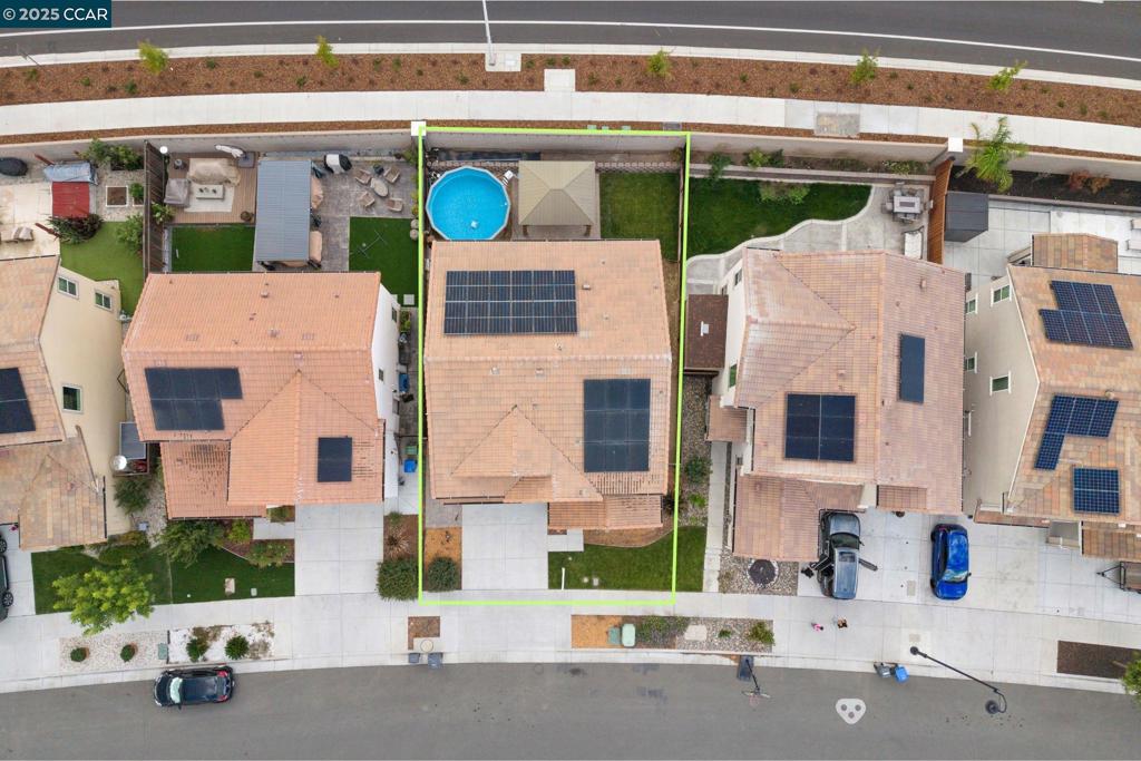 ADOBE RIDGE - Residential