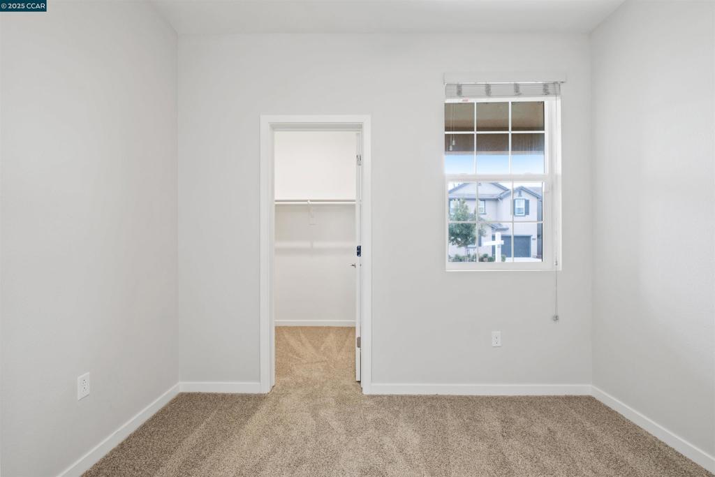 ADOBE RIDGE - Residential