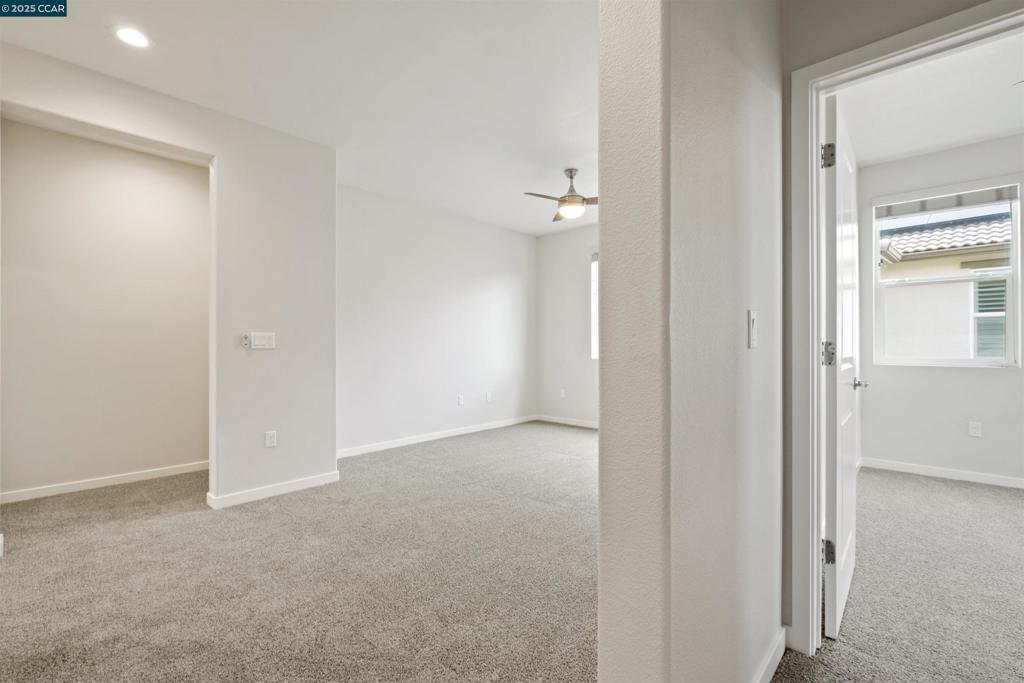 ADOBE RIDGE - Residential