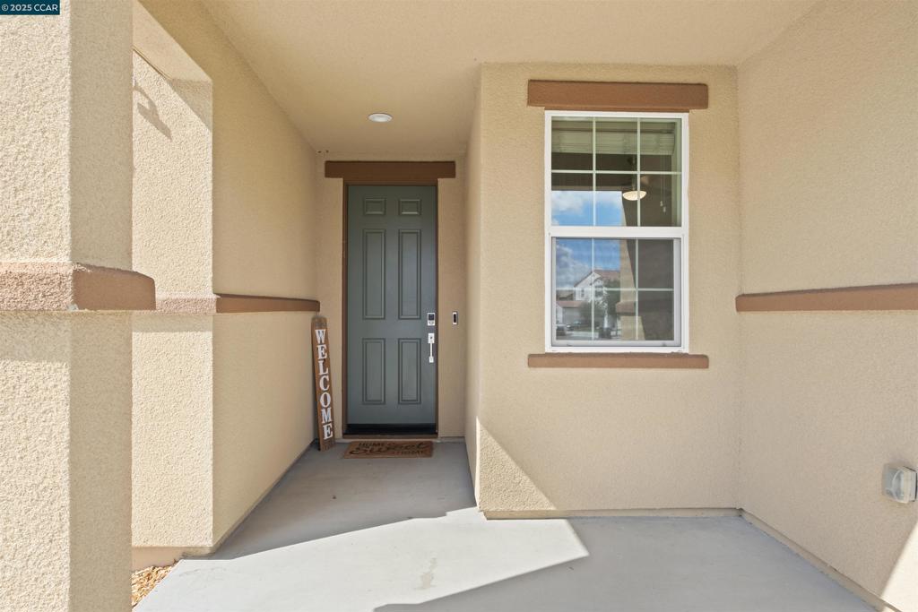 ADOBE RIDGE - Residential