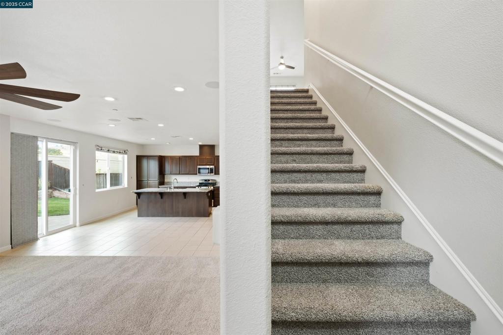 ADOBE RIDGE - Residential