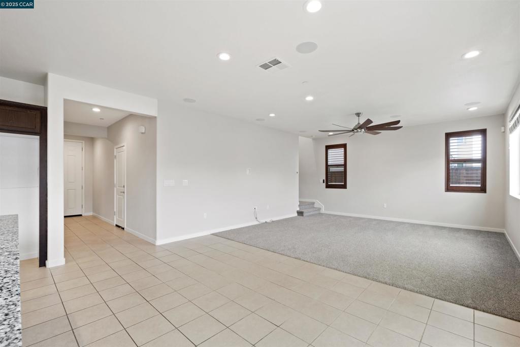 ADOBE RIDGE - Residential