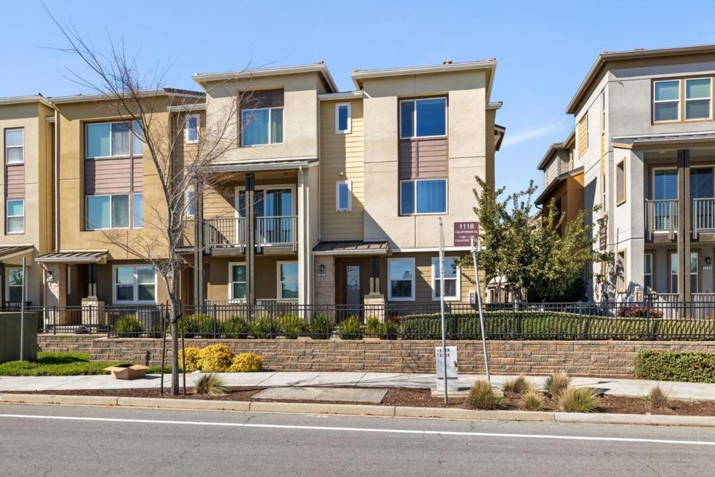 1120 California Cir, Milpitas CA 95035