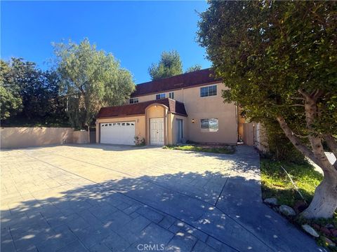 Photo of 13466 Almetz Street, Sylmar, CA 91342 (MLS # CV26051715)