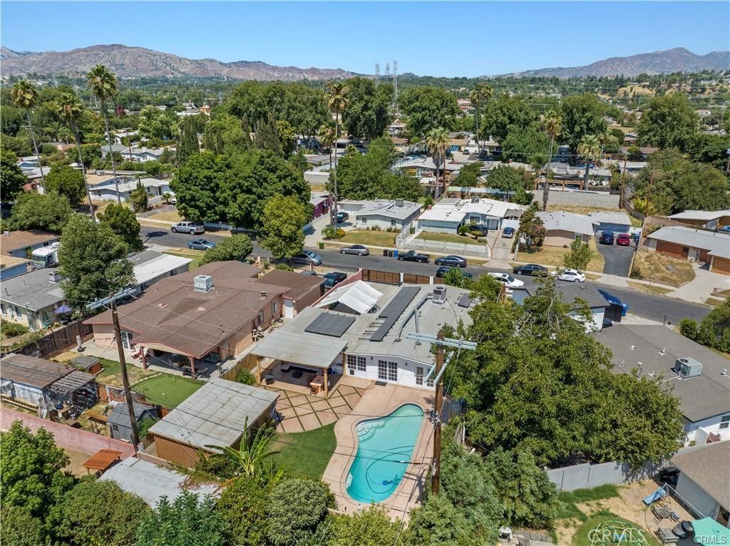 Photo of 16442 Mckeever Street, Granada Hills, CA 91344 (MLS # SR25191888)