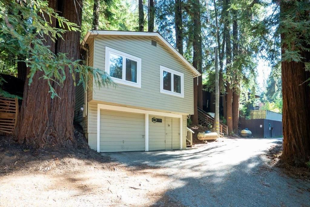 Photo of 14780 Highway 9, Boulder Creek, CA 95006 (MLS # ML82025466)
