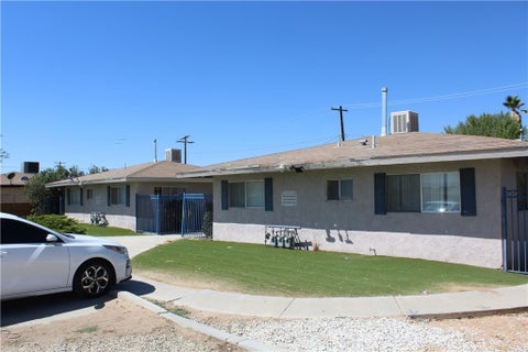 Photo of 15510 Tonekai RD, Apple Valley, CA 92307 (MLS # IV26222718)