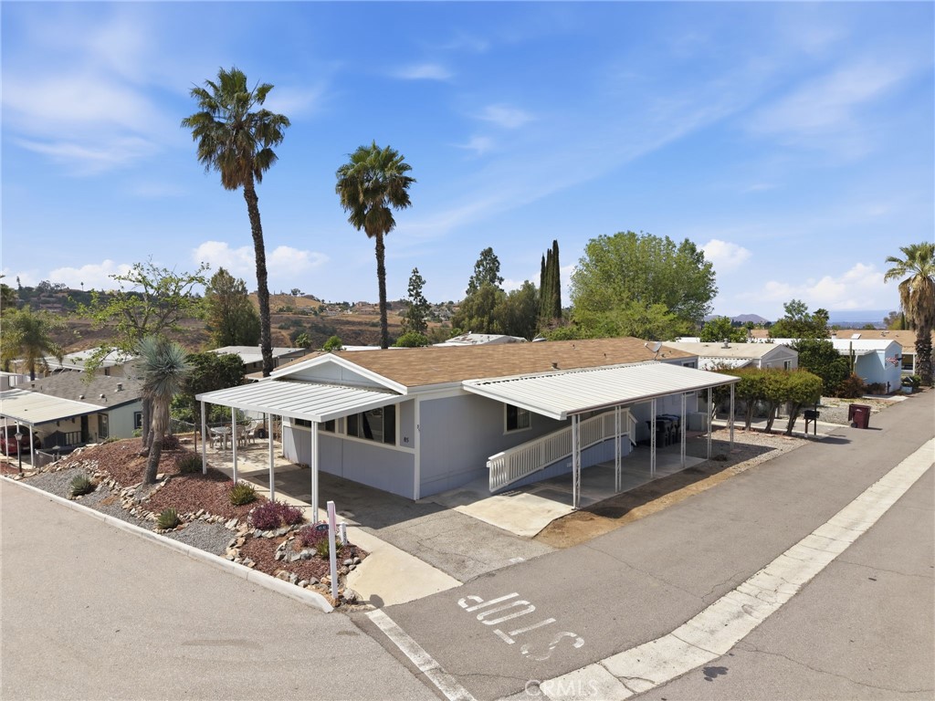 15181 Van Buren Boulevard 85
