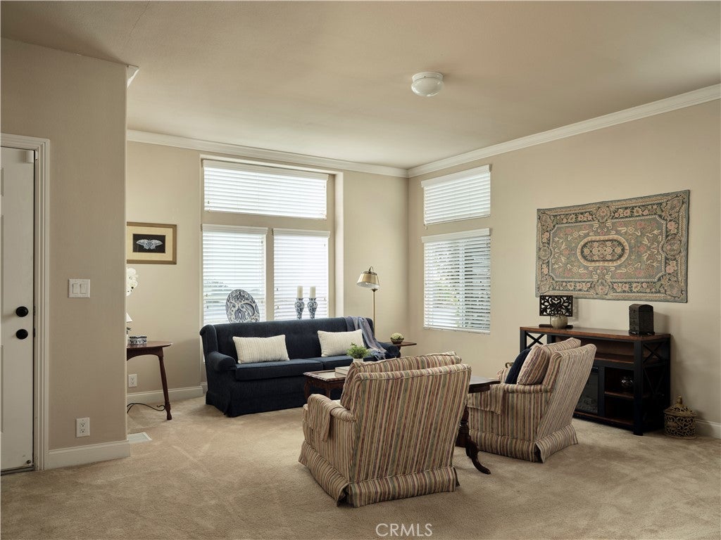 836 Kingsbury Drive