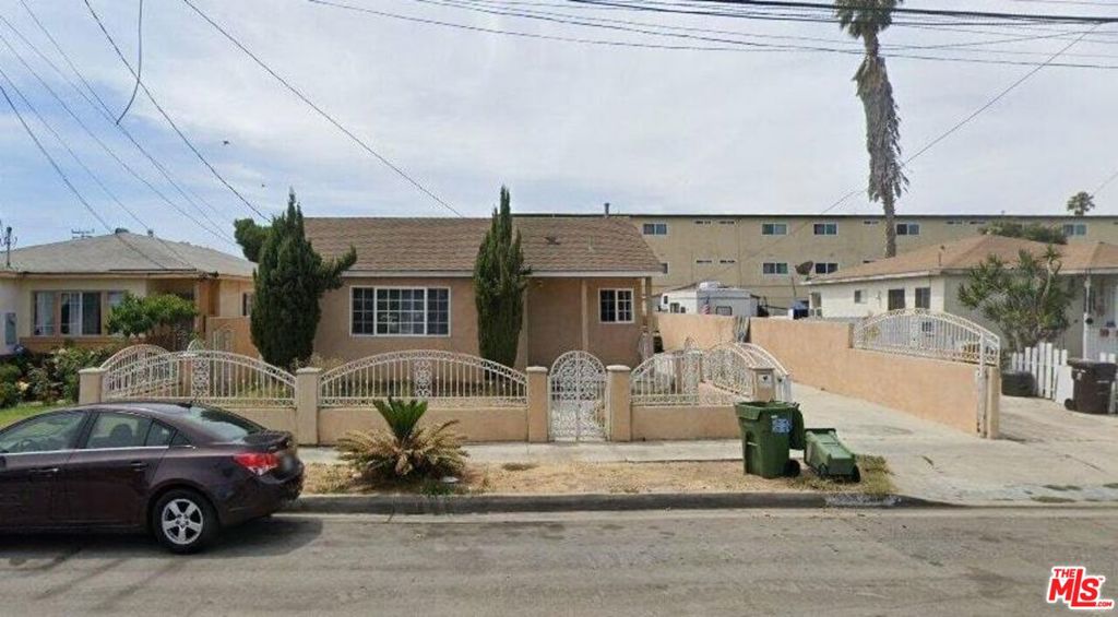 Probate Sale Court Confirmation Required. Opportunity knocks in the heart of Hawthorne! This probate property offers serious potential for investors, developers, or end-users looking to bring their vision to life. Located just minutes from LAX, SpaceX, Sofi Stadium, the future Clippers Intuit Dome, and a thriving array of local shops, restaurants, and community amenities.This is a court-confirmation-required sale, ideal for buyers familiar with the probate process. The home is being sold as-is, presenting a blank canvas with endless upside in a highly desirable and rapidly growing area.Don't miss your chance to own a piece of real estate in one of LA's most strategically positioned neighborhoods. Whether you're looking to renovate, rebuild, or invest for the long term, this property is primed for potential.