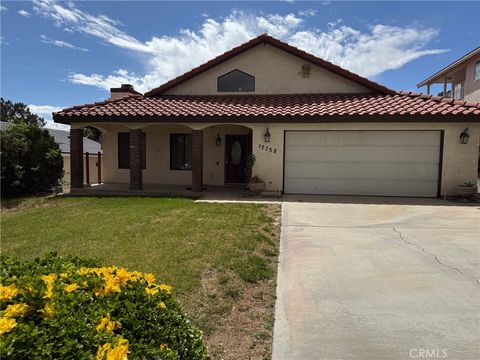 Photo of 17735 Vista Point DR, Victorville, CA 92395 (MLS # IG26127593)