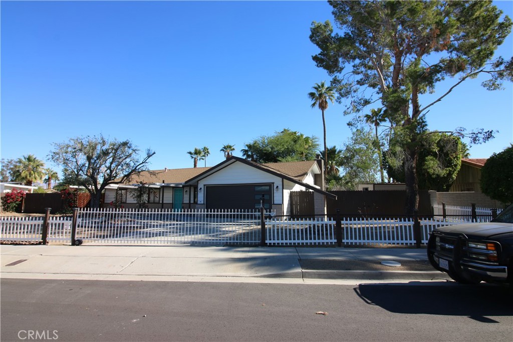 2200 N Carillo Road